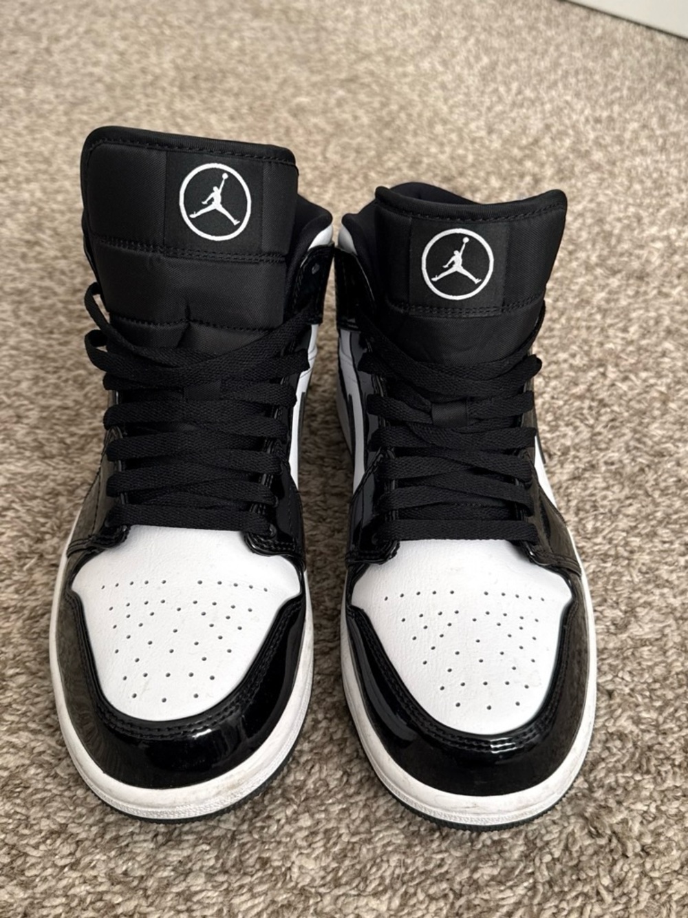 Nike Air Jordan 1 Mid Sneakers - Black/White